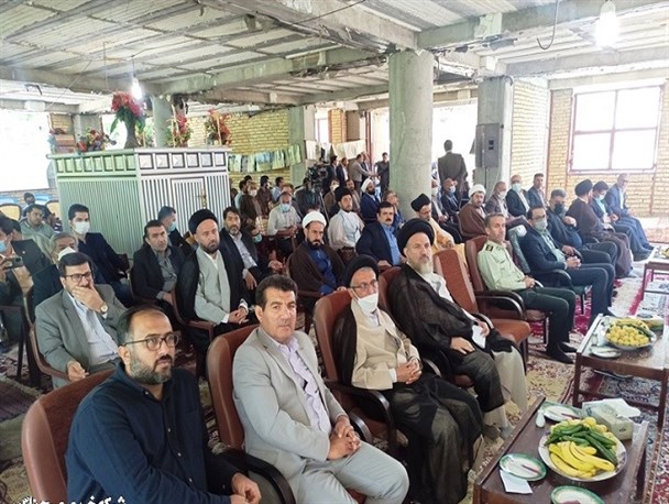 امروز با نام آزادی بشر به جنگ آزادی می‌روند/ باندبازی سبب فقر و فلاکت است