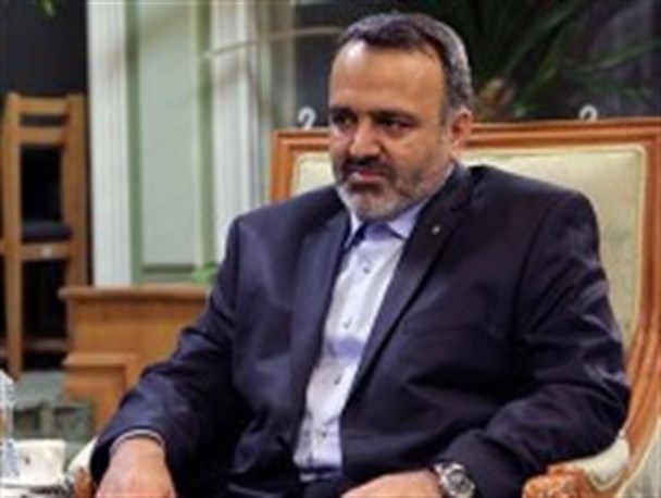 دانشگاه ها و حوزه های علمیه دو موتور محرک توسعه استان هستند