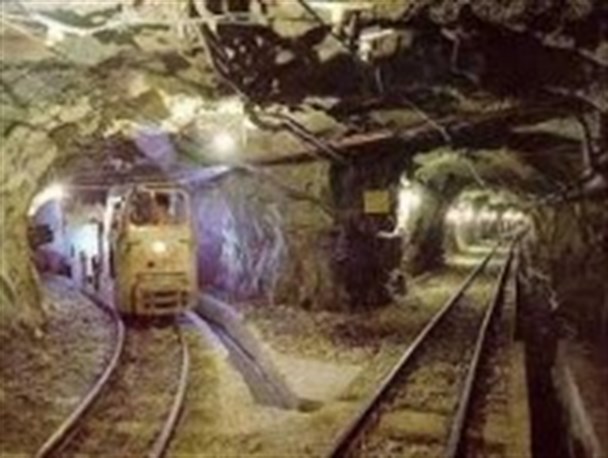 ذخیره قطعی معادن در حال بهره برداری تربت حیدریه بالغ بر ۶۳ میلیون تن است