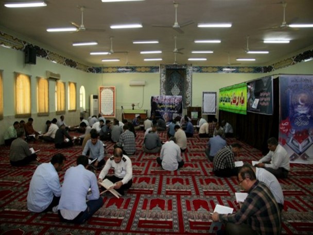 تصاویر/ختم یه ساعته قرآن کریم در گچساران