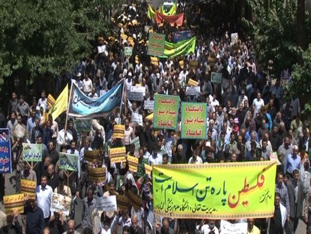جمعه تنها روز قدس نیست،جمعه روز وحدت و یکپارچگی جهان صلح و مهربانیست/نمایشگاه پوستر " قدس ، قرآن ، پیروزی " در رودسر برپا شد