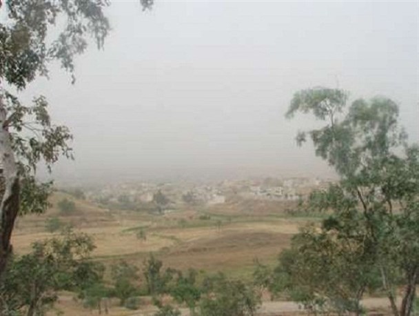دید افقی به دلیل گرد و غبار در هرسین کاهش می یابد/ تداوم افزایش دما تا پایان هفته