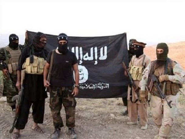 گروه تروریستی داعش،اعلام کننده مرگ ابوبکر بغدادی را در آتش سوزاند