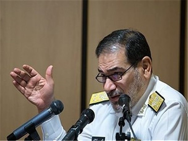 اقتصاد و معیشت همانند امنیت ملی رشد نکرده است/ برای مقابله با فساد هیچکس رحم نکند