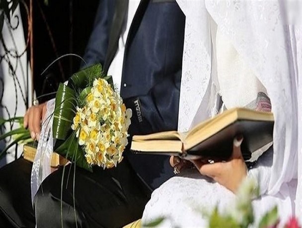 رسوم غلطی که ریشه سنت‌های حسنه را می‌خشکاند/ خانواده و مسئولان الگوی جوانان در دفع تجمل‌گرایی باشند