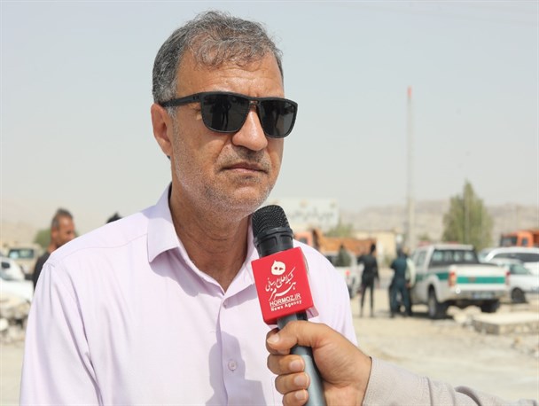 امدادرسانی و تامین مایحتاج ضروری مردم زلزله زده در صدر اقدامات است/ مسوولان تا بازسازی کامل منازل در کنار مردم می مانند+فیلم