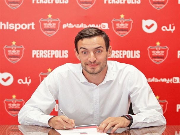 امضای قرارداد مدافع گرجستانی با سرخ‌پوشان/ گولسیانی رسما به پرسپولیس پیوست