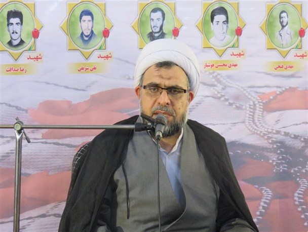 مقاومت ملت ایران دشمن را به عقب‌نشینی وادار کرده است