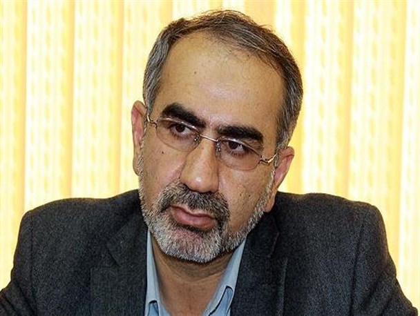 حجمی از کالاهای غیر مجاز از گمرکات رسمی وارد کشور میشود