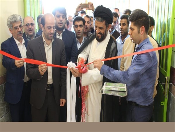 نخستین کارگاه تولیدی خیاطی رامهرمز مدلی برای تمام ادارات کشور