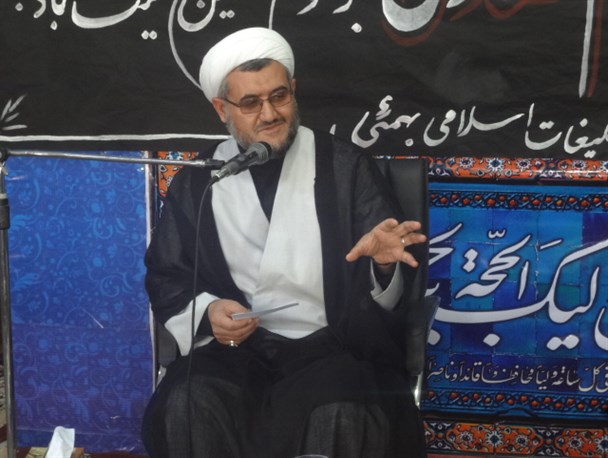 نجومی بگیران سم مار می خورند و بدنشان مسموم است