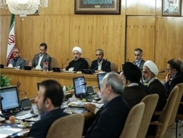 شاهکار جدید تدبیر و امیدی ها در خلق تناقض آزمون استخدامی