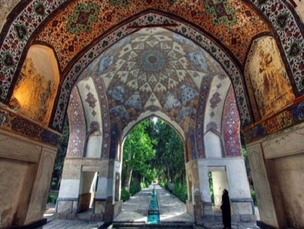 معماری اسلامی؛ تلفیق هنر و مفاهیم دینی در ایجاد فضایی آرام بخش