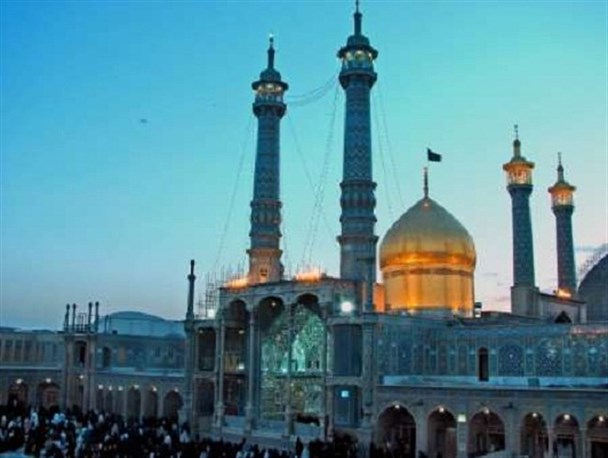 کتاب در آستان کرامت 3 منتشر شد