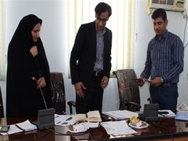 خادم به عنوان کارشناس آموزش متوسطه نظری آموزش و پرورش تنگستان منصوب شد