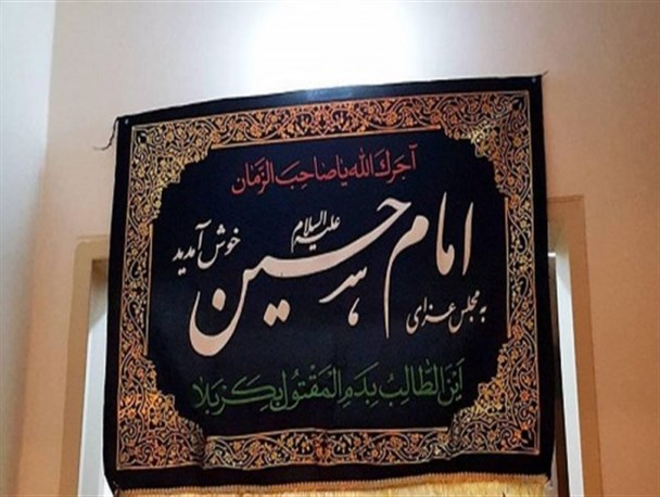 عشق به سیدالشهداء ابدی است/ مداحان باید برای افراد جامعه الگو باشند