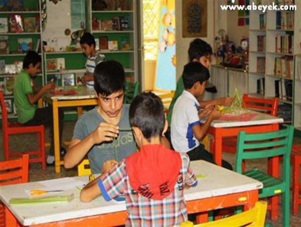 کودکان آبیکی راه چاره ایی برای تفکیک زباله ها