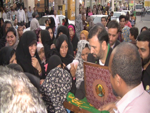 ورود خادمان حرم مطهر امام رضا(ع) به شهرستان میناب