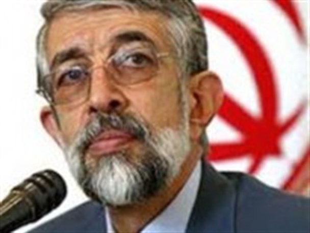 استفاده از فعالان فتنه در مناصب مهم وزیر علوم را پای میز استیضاح کشاند/در استیضاح بحث بورسیه ها مطرح نبود