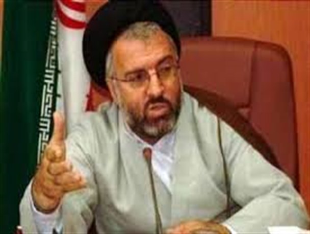 کاندیدای ریاست شورای شهر نمی‌شوم