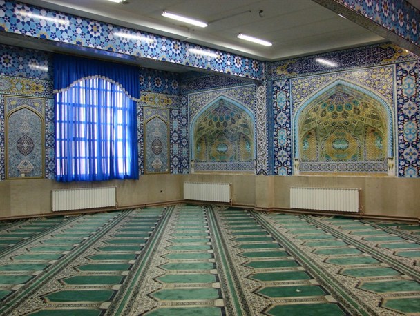 مکانی کوچک و محقر، سهم نمازخانه از فضای پارک های شازند