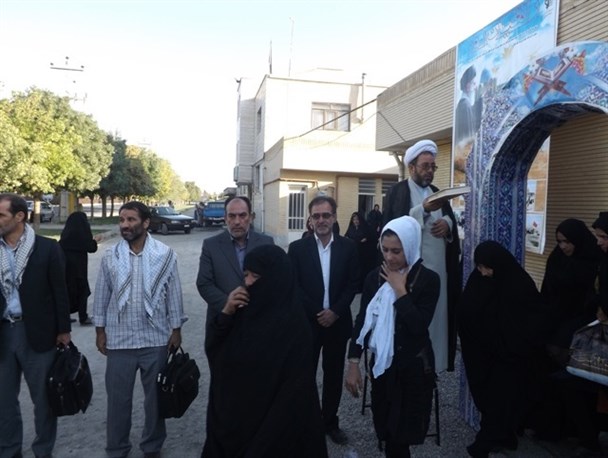 کاروان ۳۰۰ نفره بسیجیان ملکان به مناطق عملیاتی شمال غرب اعزام شدند