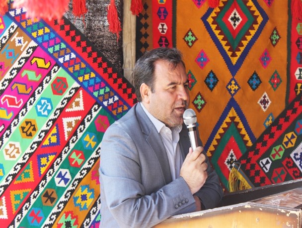 جامعه عشایری در مبارزه با معضلات اجتماعی نقش مهمی ایفا می کند