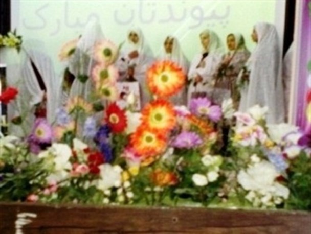 اهدای جهیزیه رایگان به 8 زوج نیازمند بهمئی