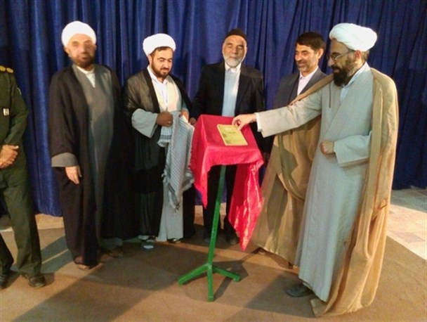 هدایت معنوی جامعه از رسالت های روحانیت است/ آیت الله موسوی انتظاری مدافع احکام اسلامی بود