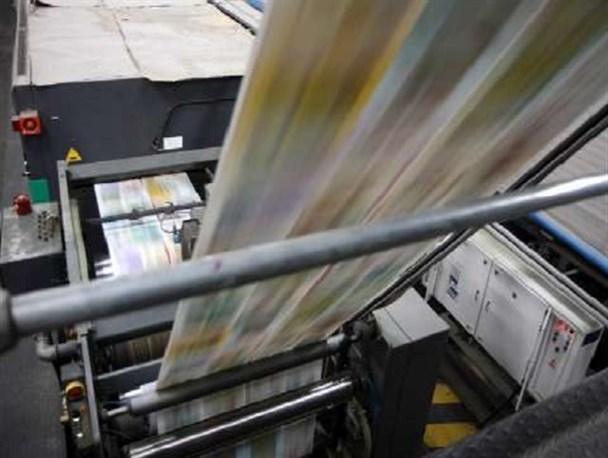 صنعت چاپ در ایرانشهر به یک صنعت مرده شبیه است/تا پایان امسال چاپخانه را تعطیل می کنم