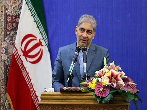 240 نفر به پرسنل کارخانه فولاد میانه افزوده خواهد شد/ با سفر جبارزاده به شهرستان‌ها مشکلات حل نمی‌شود!