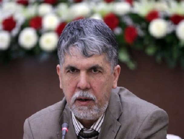 می‌توانم پل ارتباطی بین قم و دولت باشم / ایجاد شبکه ملی اطلاعات یک امر مهم و جدی است