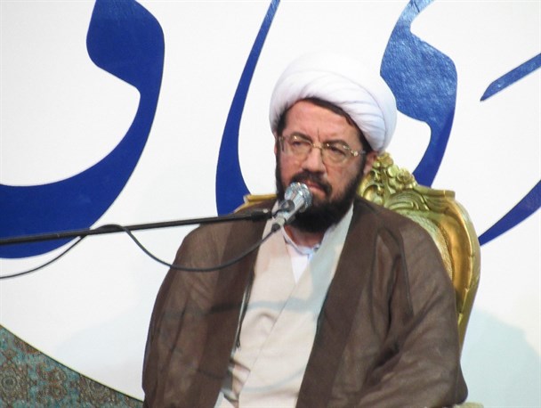 جشن اول شیعه باید جشن غدیر باشد/ مشکلات معیشتی امروز حاصل نگاه به غرب است