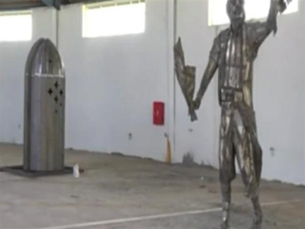 اهتمام شهرداری یاسوج برای نصب المان مرد رقاص یاسوجی+تصاویر