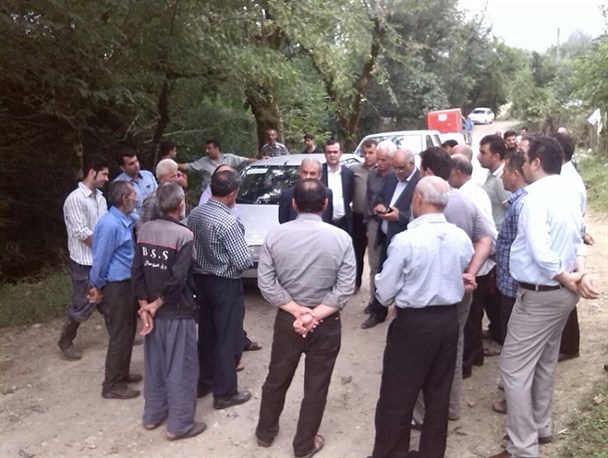 ‌بازدید نماینده شفت از پروژه های عمرانی و ورزشی بخش احمدسر گوراب