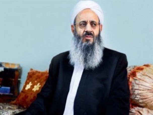 همسویی مولوی عبدالحمید با عربستان و آمریکا در مخالفت با حملات روسیه علیه داعش