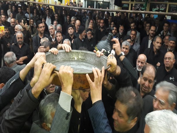برگزاری آیین سنتی طشت گذاری در تالش+تصاویر