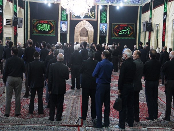 دفن نمادین شهدای کربلا در زاهدان + تصاویر