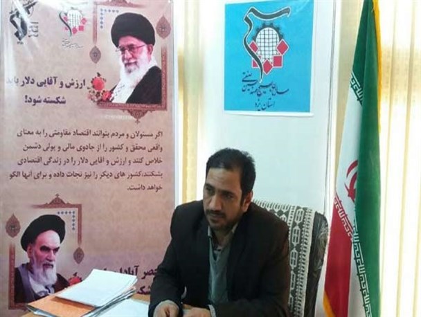 باید تفکر اصیل انقلابی را در عرصه صنعت به نمایش بگذاریم