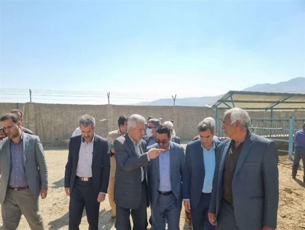 وعده حل مشکل گاز شهرک گلخانه ای نهاوند