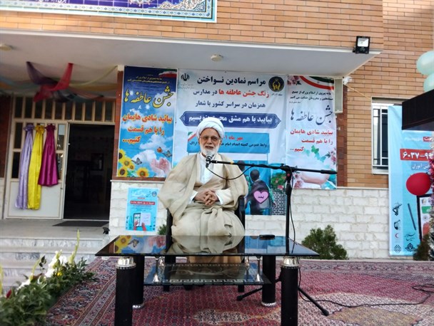 ملت ایران اجازه فتنه‌انگیزی به دشمنان نخواهد داد/ علم همراه با معنویت مشعل هدایت بشریت است