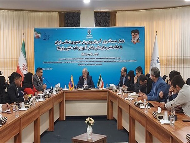 موفقیت دانش آموزان ایرانی در المپیادها نمونه‌ای از شکست کشورهای استعمارگر است