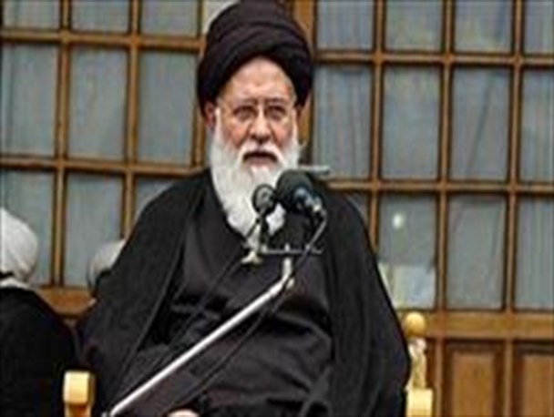 دولت می خواهد با دیپلماسی مشکلات مردم را حل کند
