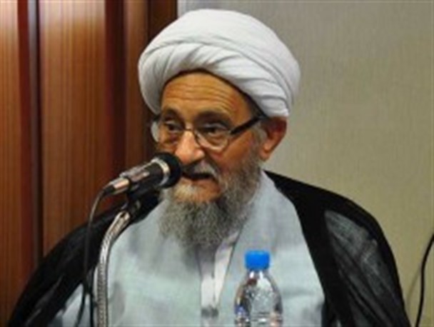 راهپیمایی 13 آبان پاسخی محکم به مدعیان حذف شعار مرگ برآمریکا است