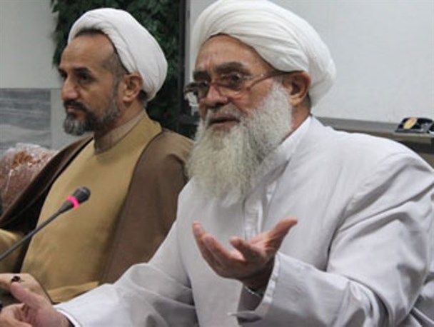 اتحاد مسلمانان سبب کنار رفتن باطل می شود/ 13 آبان استکبار را به حاشیه کشاند