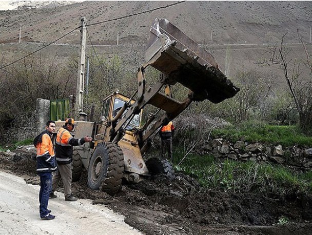 همچنان راه ارتباطی 50 روستای بخش بشارت مسدود هستند