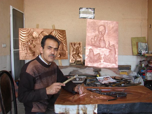 مسوولان باید از شعار دادن پرهیز کنند/ حال اقتصادی صنایع دستی خوب نیست