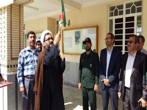 نواختن زنگ شهامت و ایثار در جناح / حسین فهمیده ، بهترین الگو برای دانش آموزان است