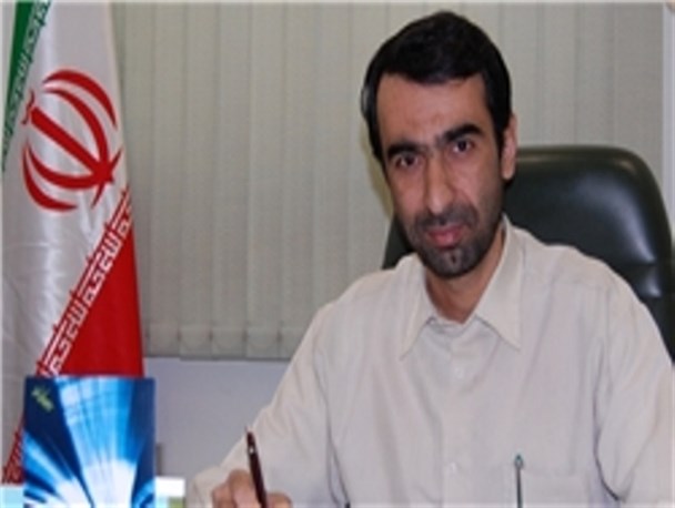 حضور بیش از 1400 نفر در چهاردهمین آزمون قرآن کریم استان سمنان/مسن‌ترین داوطلب آزمون قرآن وعترت استان سمنان 80 ساله است