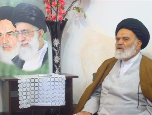 13آبان روز تاریخ سازایران/ فراموشی روزهای سرنوشت سازکشور، فراموشی هویت وحیثیت انقلاب است
